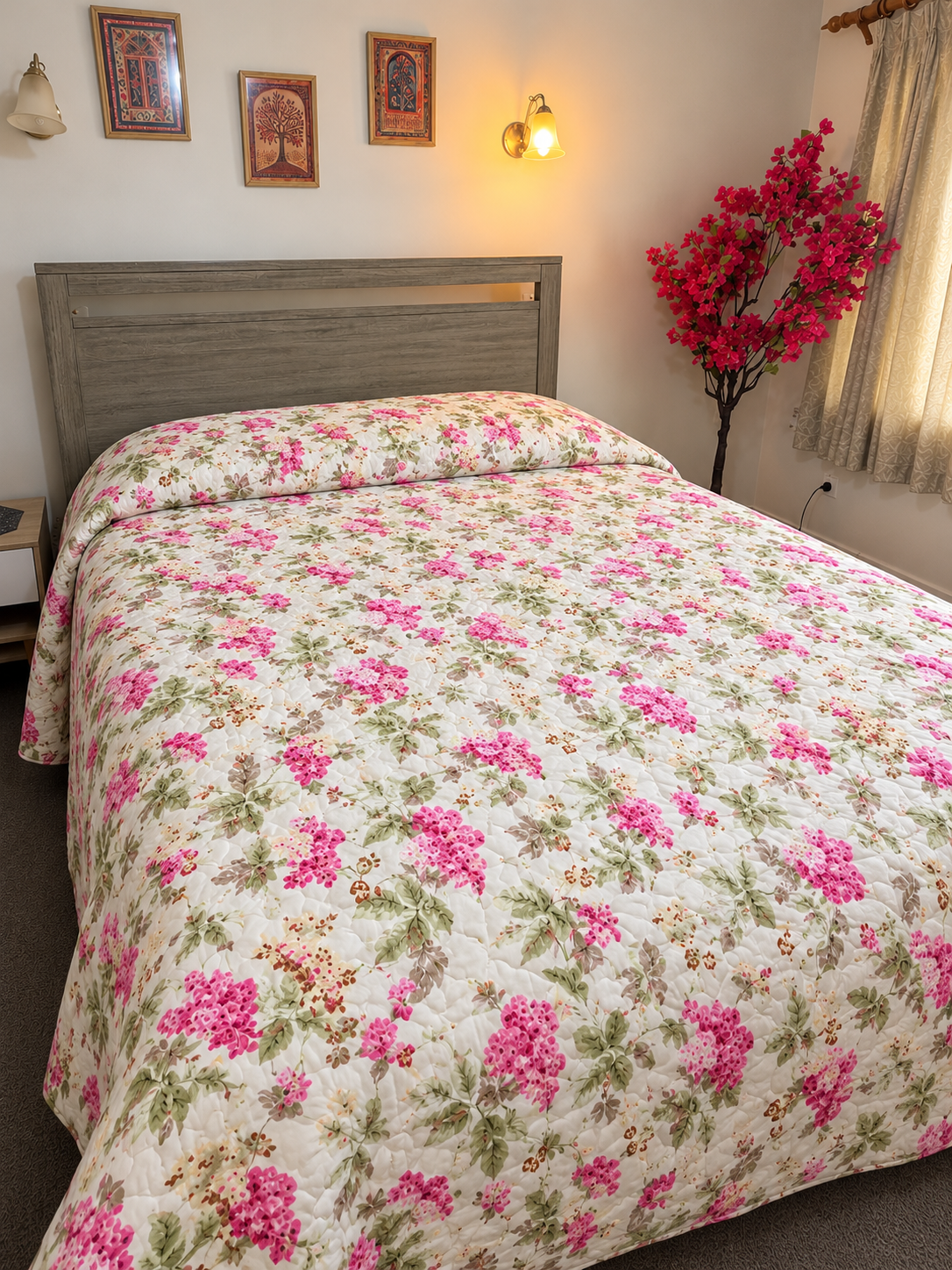 Reversible Hand Block Printed Cotton Quilt - Rosé Jharokha Bloom
