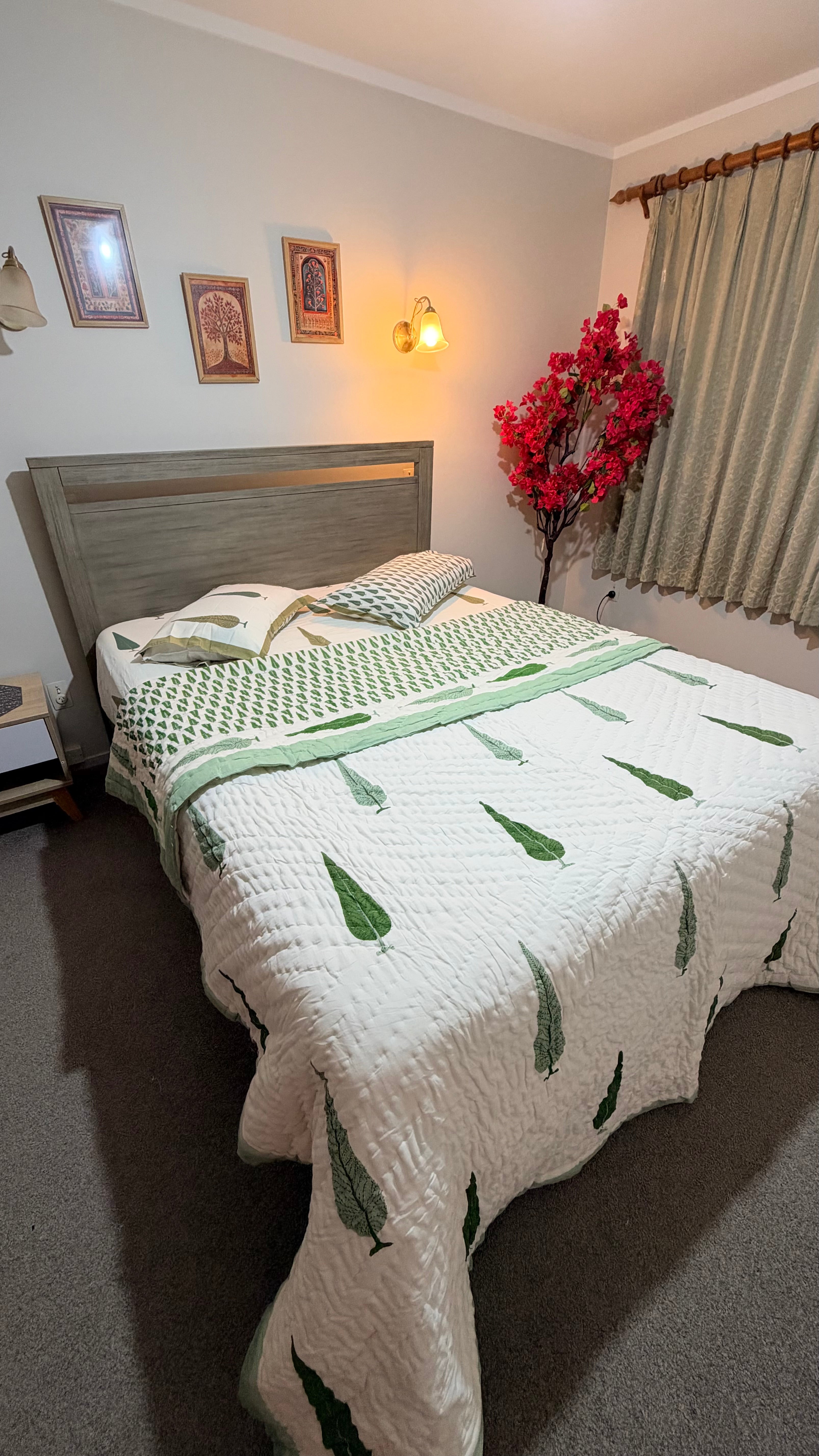 Hand Block Printed Cotton Queen Bedding Set – Sanganeri Charm