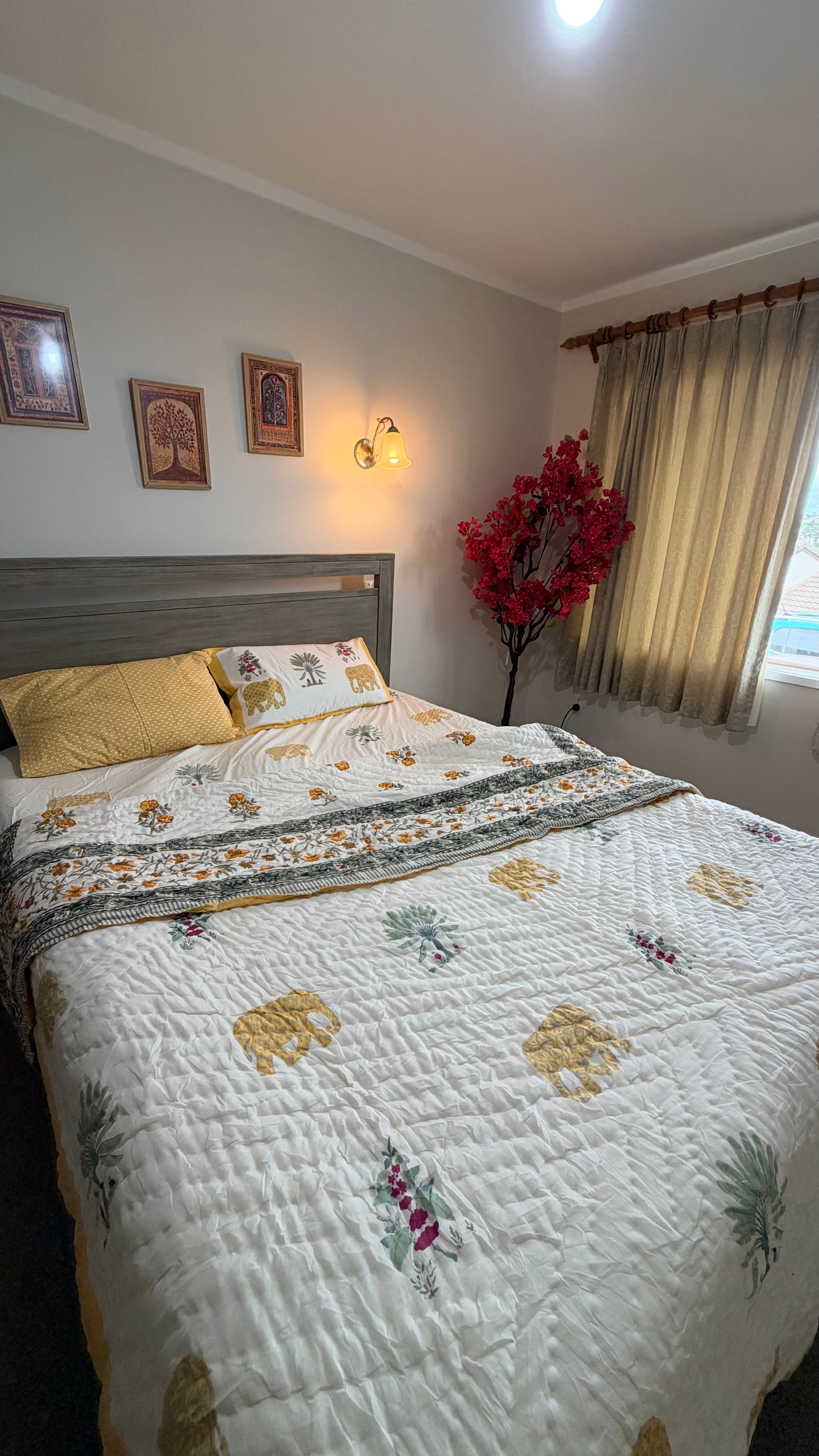 Hand Block Printed Cotton Bedding Queen Set with Quilt - Vintage Olive Botanica