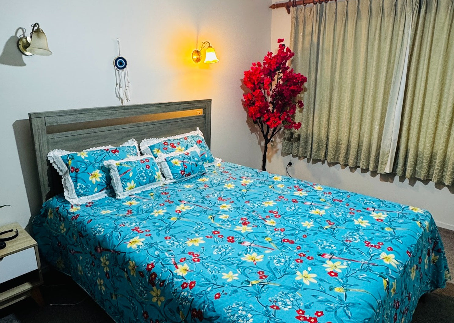 Floral Haven 5-Piece Bedsheet Set